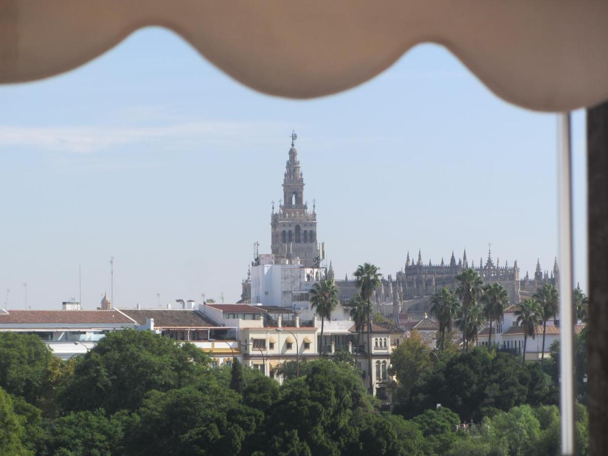 Trianabridgeviews Atico Con Vistas Al Puente De Triana Calle Castilla 38 إشبيلية المظهر الخارجي الصورة