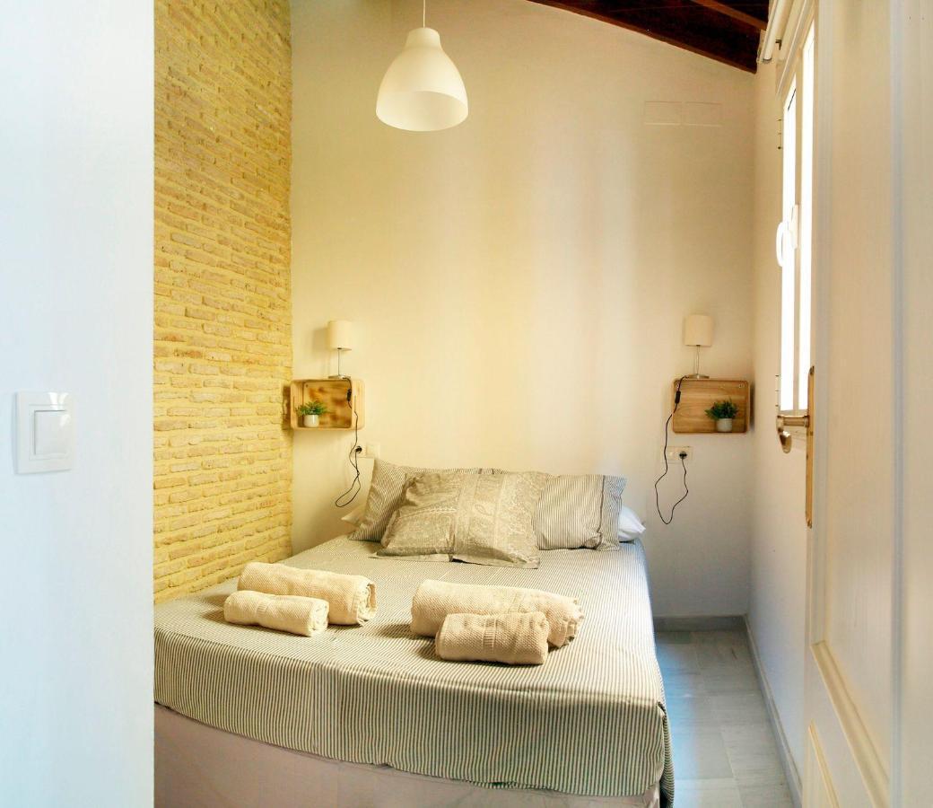 Trianabridgeviews Atico Con Vistas Al Puente De Triana Calle Castilla 38 إشبيلية المظهر الخارجي الصورة