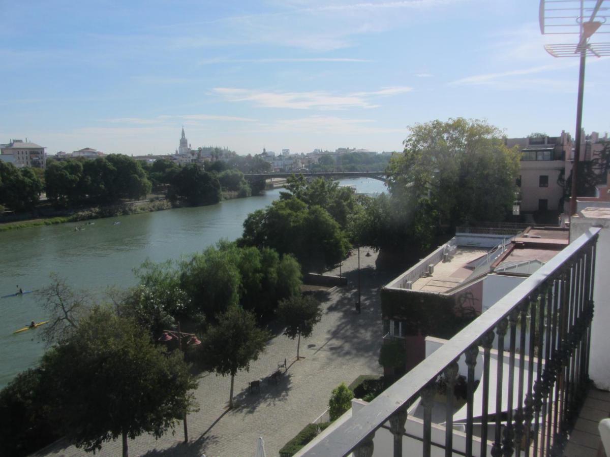 Trianabridgeviews Atico Con Vistas Al Puente De Triana Calle Castilla 38 إشبيلية المظهر الخارجي الصورة